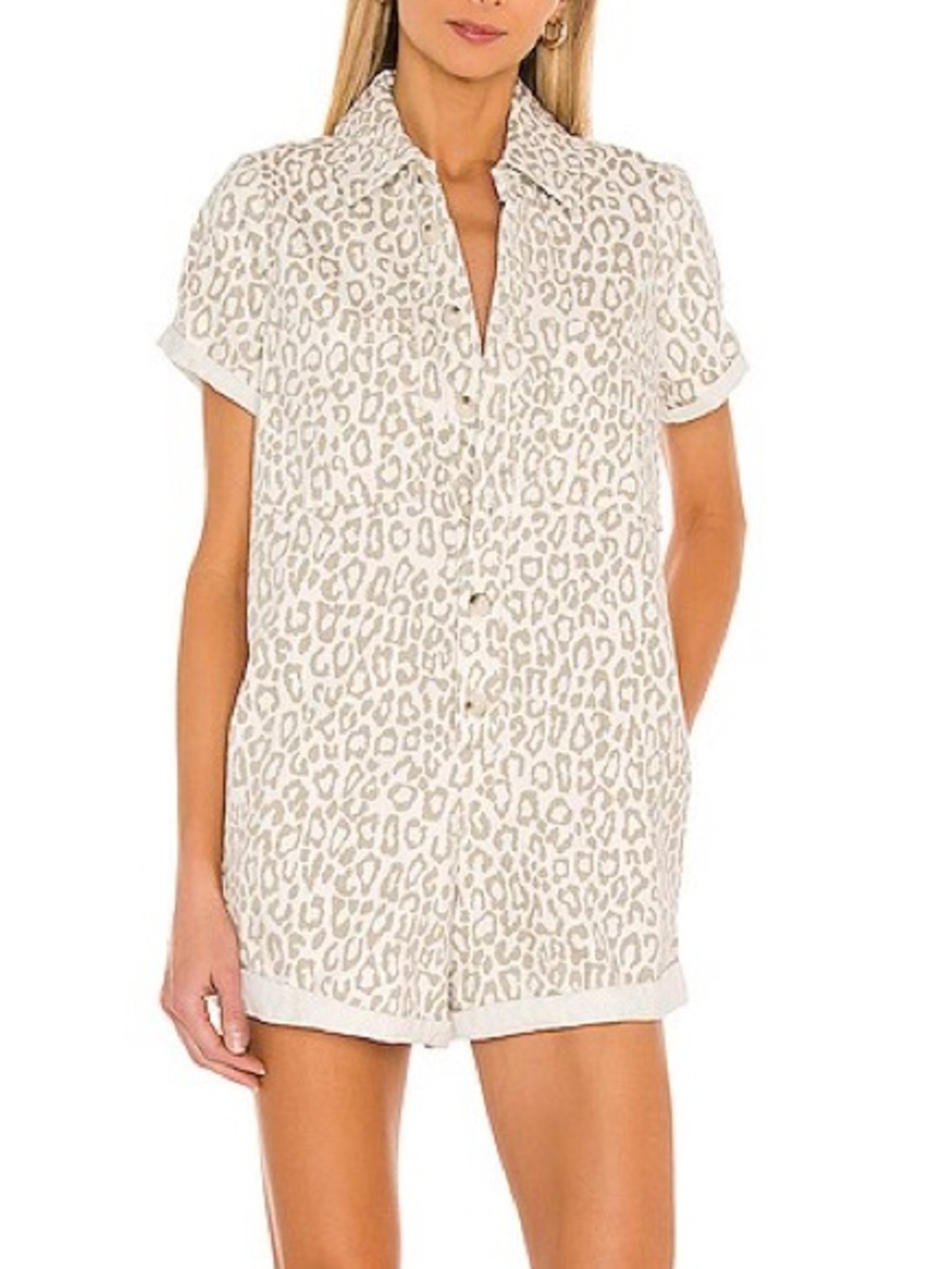Show Me Your Mumu range romper denim leopard button small